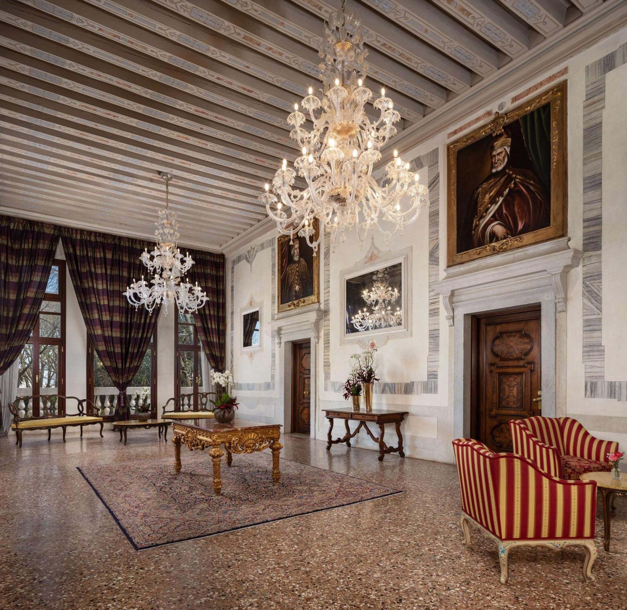 Nh Collection Grand Hotel Palazzo Dei Dogi Venesia Bagian luar foto